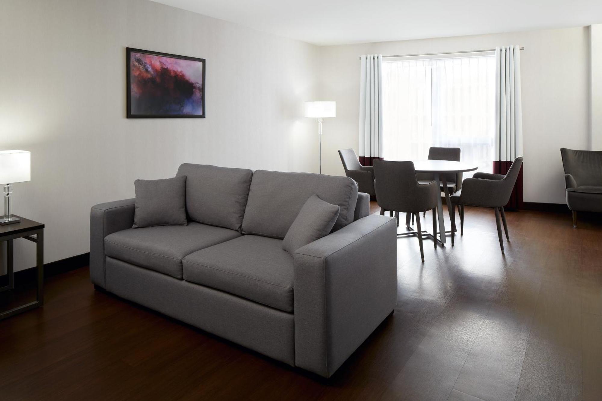 Four Points By Sheraton Levis Convention Centre Zewnętrze zdjęcie
