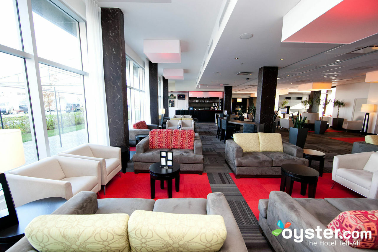 Four Points By Sheraton Levis Convention Centre Zewnętrze zdjęcie